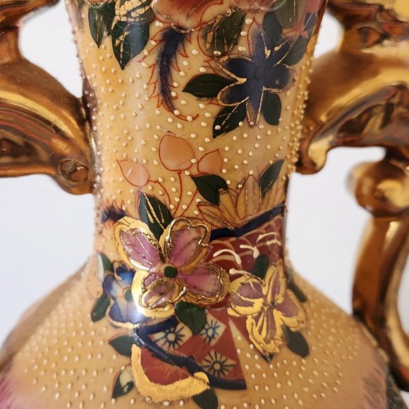 VINTAGE ROYAL SATSUMA VASE, DOUBLE HANDLE, HAND PAINTED, JAPANESE - Picture 3 of 9